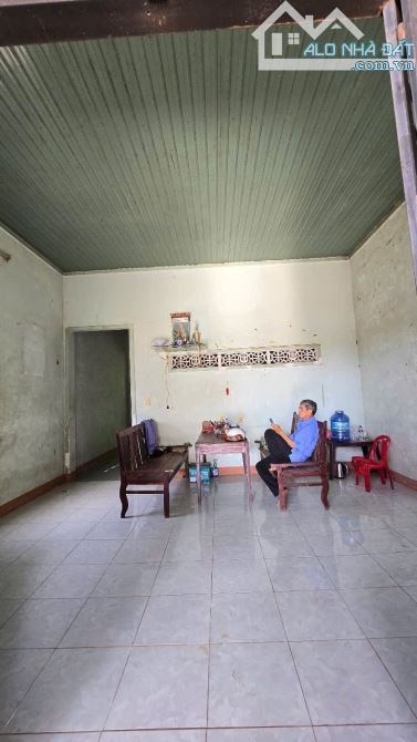 BÁN ĐẤT TẶNG NHÀ CẤP 4 CŨ MẶT TIỀN TỈNH LỘ 2 EANA 1Tỷ170Triệu - 2