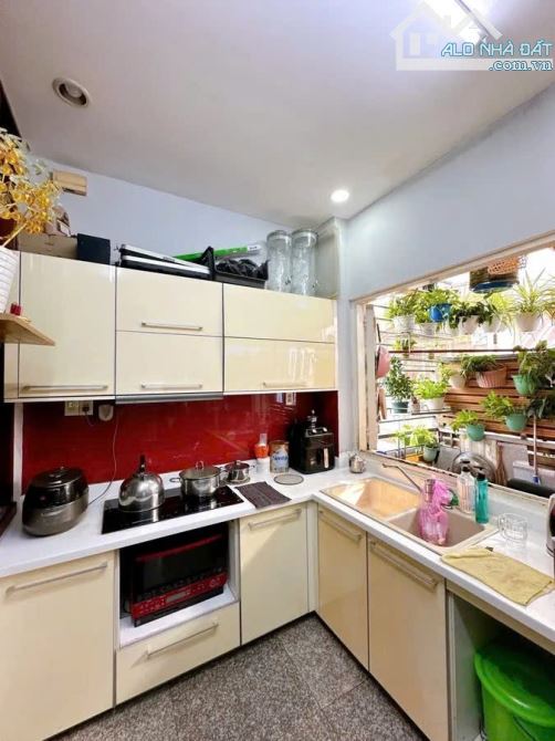 BÁN NHÀ LÝ CHÍNH THẮNG,5 TĂNG, 50M2, GIÁ 8,2 TỶ - 2