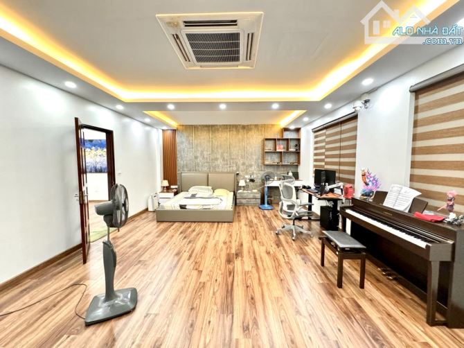 Trần Quang Diệu: lô góc kim cương, MT 18m, gara, 109m*5T thang máy, nội thất đẳng cấp - 2