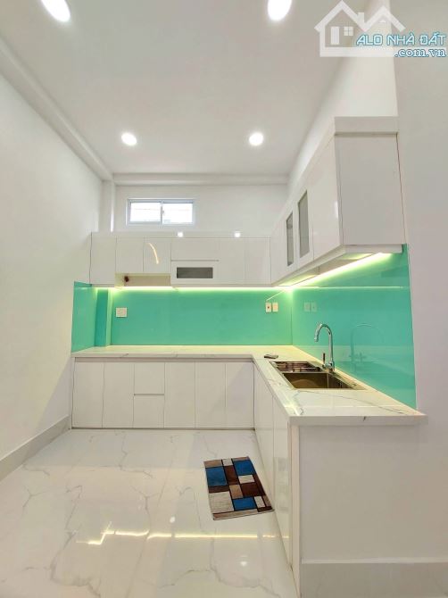 Nhỉnh 3 Tỷ có ngay căn nhà 2 tầng Đ. Đào Duy Anh, Phú Nhuận. DT: 48m2. SHR, vị trí đắc địa - 2
