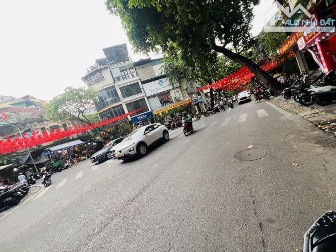 💎 Hiếm! Nhà Mặt Phố Hàng Lược – 4 Tầng, Kinh Doanh Đỉnh – Giá 61 Tỷ - 2