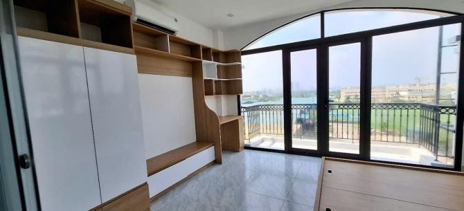 Bán tòa nhà CCMN đủ đồ xây mới, thoáng sáng, cạnh trường đại học. - 2