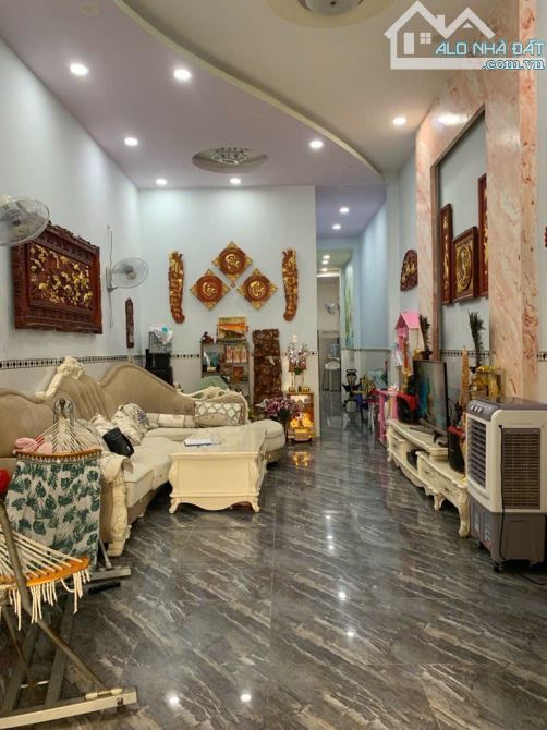 BÁN NHÀ MỚI ĐẸP – TRỆT + LỬNG – KHU PHÂN LÔ BÀN CỜ – TRƯỜNG CHINH/SONG HÀNH, Q12 – 96M² – - 2