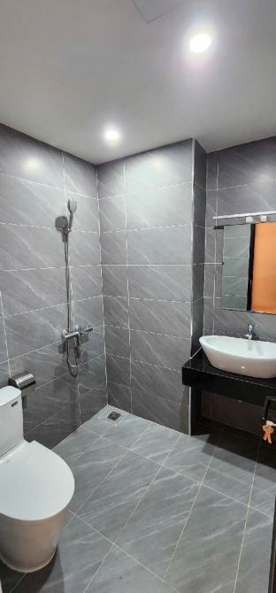 22.x tỷ/71 M2/ 5 tầng thang máy/Hồng Tiến/ Bồ Đề/ Ô tô Thông - 2