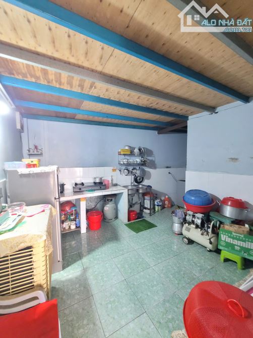 Bán nhà cấp 4 góc lửng góc 2MT sân ô tô p.Tân Đông Hiệp Tp.Dĩ An chỉ 2ty900 TL M7526 - 2