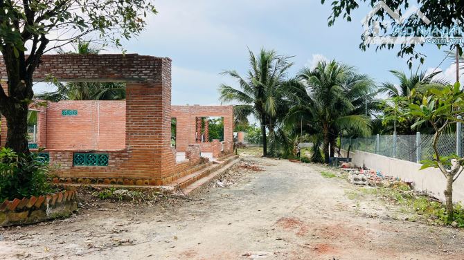 BÁN LÔ ĐẤT 1580M2 SẴN 200M TC ĐẤT ĐÃ ĐƯỢC XÂY CỔNG RÀO KIÊN CỐ XÃ PHƯỚC HẢI ,BRVT - 2