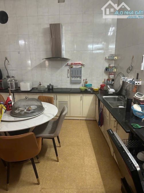 NHÀ ĐẸP CỔ LINH - CÁCH Ô TÔ TRÁNH 7M - 35M2 - 5.85 TỶ - GẦN AEON MALL - 2