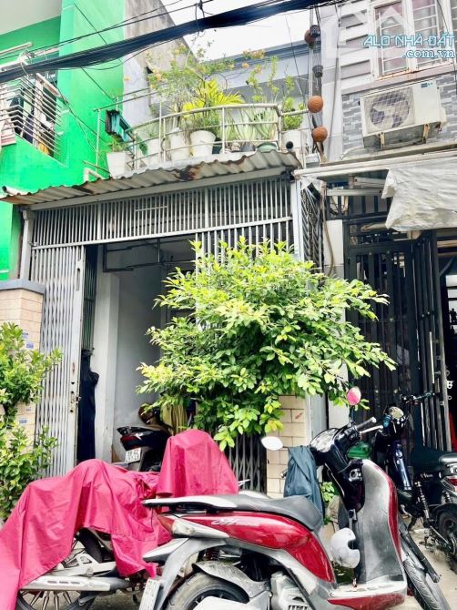 BÁN NHÀ 2 TẦNG 49M2 - HẺM XE HƠI THÔNG - TÂN CHÁNH HIỆP Q12 - 3.23 TỶ. - 2