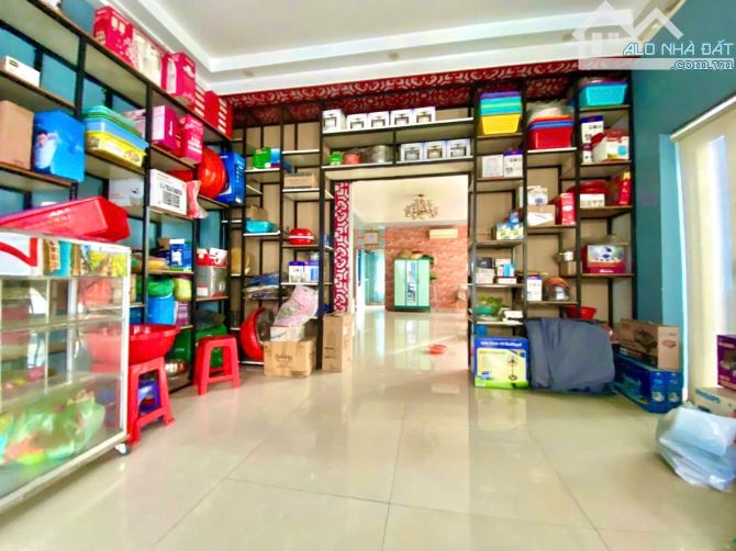 💁‍♂️Bán nhà 4 tầng 120mv(5.2*20), Hoàn công đủ, Mặt tiền đường kinh doanh Linh Xuân. - 2