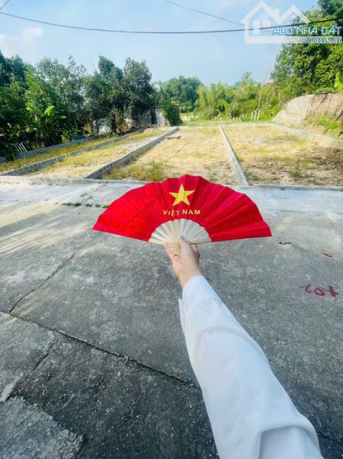 Bán 100M2 Đất Sổ Đỏ Hà Nội - Vị Trí Trung Tâm -Dễ Mua - Dễ Bán - Dễ Sinh Lời Giá Rẻ - 3