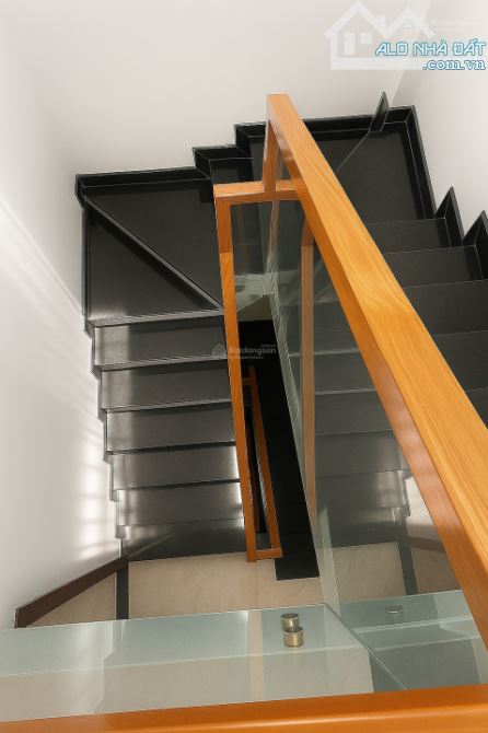 SIÊU HIẾM NHÀ HẺM RỘNG 4,5M CÓ THANG MÁY VỊ TRÍ VÀNG TRUNG TÂM PHÚ NHUẬN CHỈ 8,6 TỶ - 3