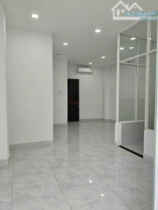 💎💎 MẶT TIỀN KINH DOANH SIÊU ĐỈNH - NGAY ỦY BAN PHƯỜNG - THU NHẬP 30 TRIỆU THÁNG - 3
