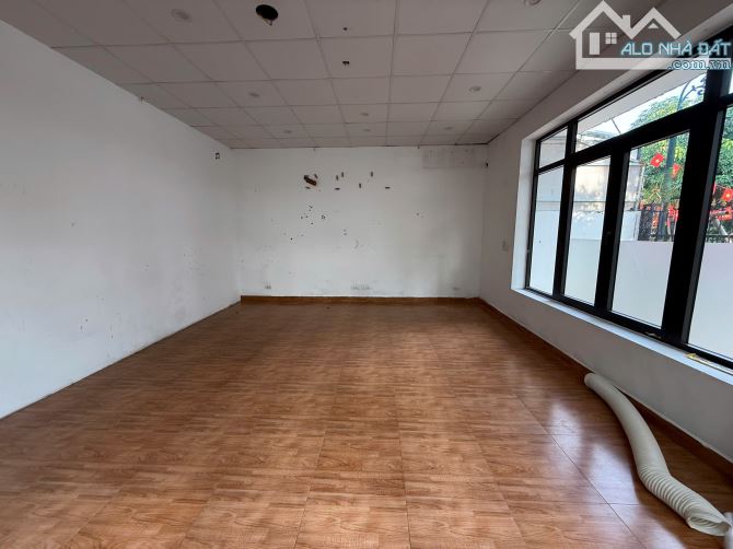 Cho thuê biệt thự Thành phố Giao Lưu, 205m2, 4 tầng, làm văn phòng đẹp - 3