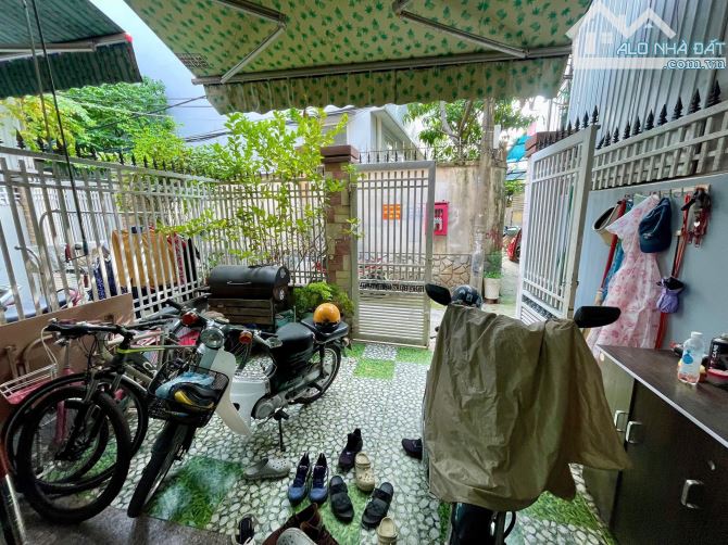 Bán nhà 2 Tầng Kiệt 236 Trần Cao Vân- Sát Biển Nguyễn Tất Thành - 3