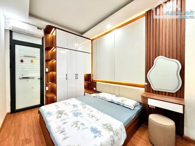 BÁN CĂN NHÀ ĐẸP PHỐ ĐẠI TỪ 40M,5 PHÒNG NGỦ, FULL NỘI THẤT - 3