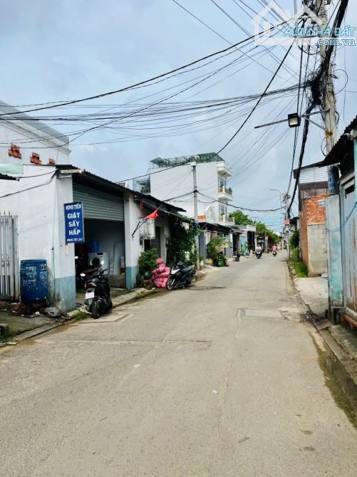 BÁN ĐẤT MẶT TIỀN 8M – CÓ 17 PHÒNG TRỌ – 453M² – CHỈ 30TR/M² - 3