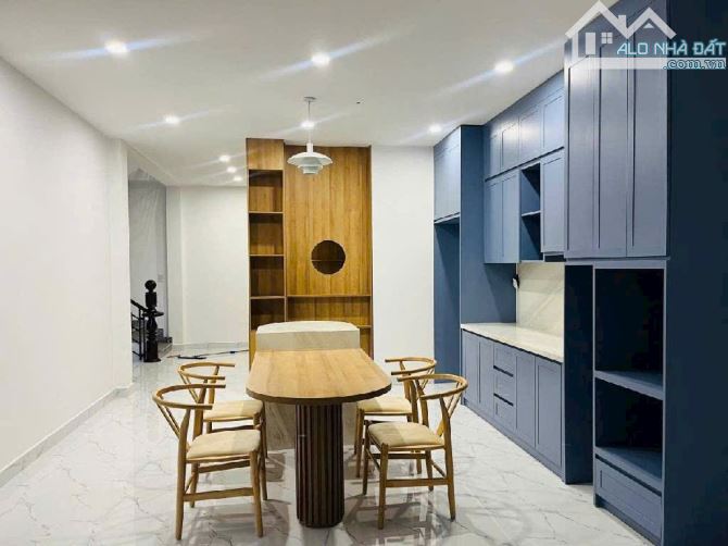 QUẬN 7: ĐƯỜNG 5M -  NGUYỄN VĂN QUỲ , - 3