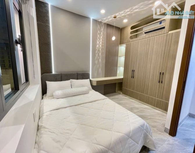 NHÀ MỚI GÓC 2 MẶT TIỀN THOÁNG MÁT. 6T4. (7X8) 55M2 NGUYỄN TƯ GIẢN GẦN PHAN HUY ÍCH, P12, G - 3