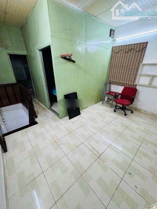 cho thuê nhà nguyên căn 9tr | 2pn ngã tư hàng xanh p25 | bình thạnh - 3