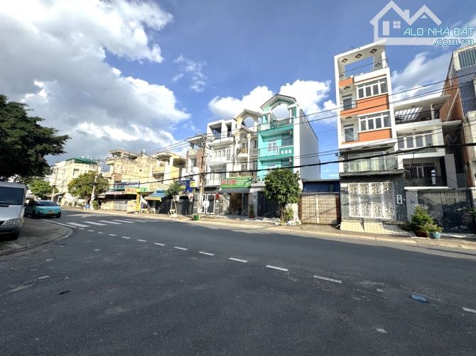 NHÀ HXH THOẠI NGỌC HẦU, NGAY UBND QUẬN TÂN PHÚ, DT 71 M2 (4X17) 4 LẦU GIÁ 7,8 TỶ. - 3