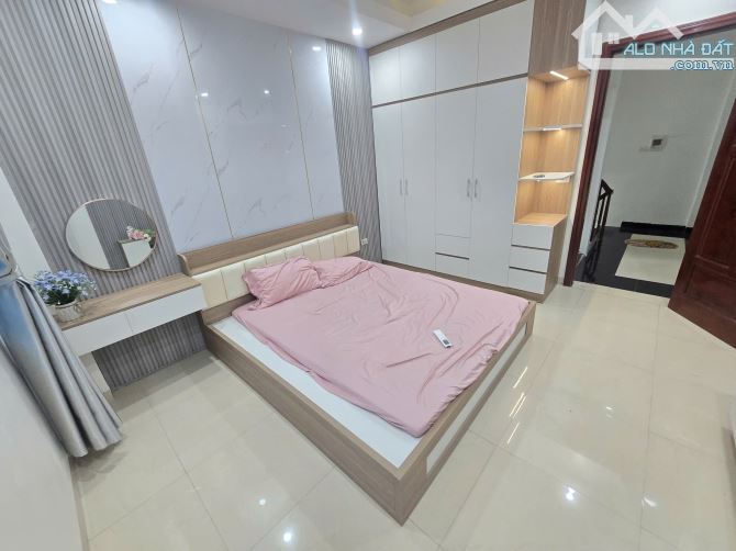 BÁN NHÀ ĐÌNH THÔN - MỸ ĐÌNH: 37M 5T LÔ GÓC - Ô TÔ - KINH DOANH - 3