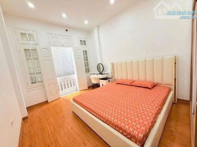 Cho thuê nhà ngõ 173 HOÀNG HOA THÁM, Liễu Giai. 15 triệu/tháng. Phù hợp ở hộ GĐ, KD Onl - 3