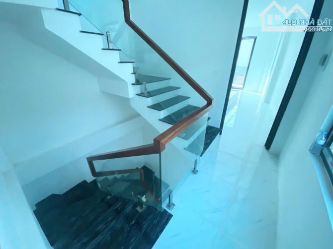 Nhà 33m Ỷ La. Dương Nội. Hà Đông.LÔ GÓC - Ô TÔ 50M - NHÀ ĐẸP MỚI KOONG Ở LUÔN - 3