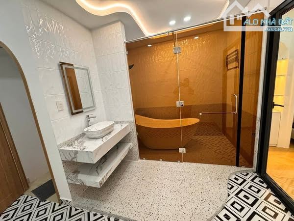 SIÊU PHẨM BÌNH THẠNH - 44M2 - 5 TẦNG - CHỈ 8.X TỶ - XE HƠI ĐỖ CỬA - CHỢ BÀ CHIỂU . - 3