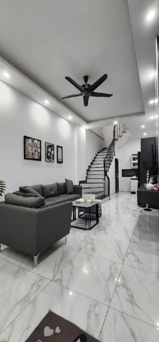 Bán nhà phố 3 Lã – Hà Đông, diện tích 40m², xây 3 tầng chắc chắn.  Vị trí đắc địa, hàng xó - 3