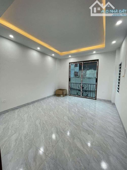 Hiếm! Nhà Xuân Phương dưới 6 tỷ - 5 tầng mới đẹp tuyệt vời ở ngay - 3