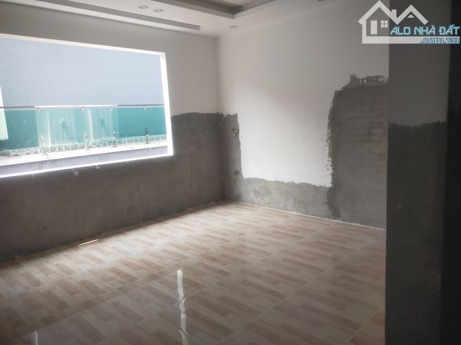 Bán nhà 4 tầng đẹp khu vực Thư Trung - Văn Cao vị trí đẹp - 3