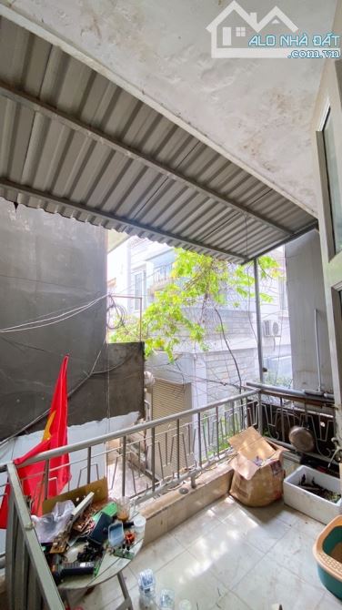 Bán nhà đang cho thuê 12 triệu/ 1 tháng, Mai Văn Ngọc gần chợ Trần Hữu Trang - 3