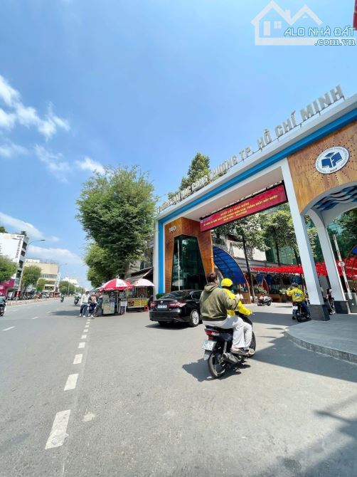 RỘNG ĐẸP-GIÁ TỐT-XH ĐỖ CỬA-DT 92M2-2 TẦNG-TÂY THẠNH -TÂN PHÚ - 3