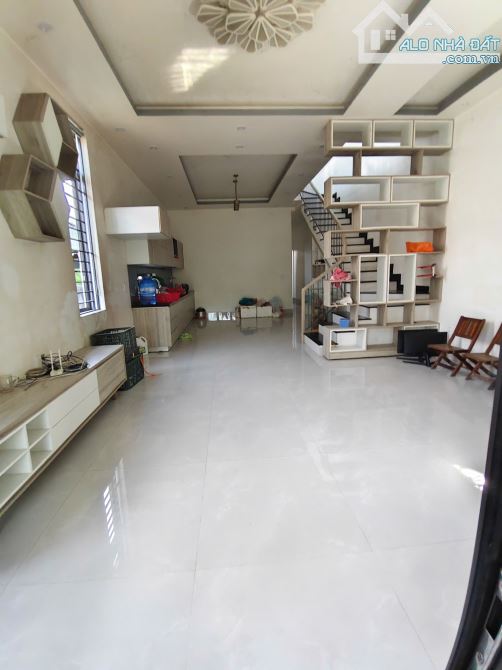 NGỘP BANK THANH LÝ BÁN GẤP, NHÀ 3 TẦNG VIEW SÔNG RỪNG DỪA HỘI AN - 2
