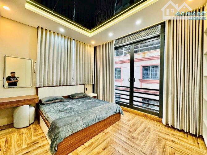 CHỈ CÒN ĐÚNG 1 CĂN | HXH 8M Trần Hưng Đạo, P. COL | DTSD : 220m2 | 5 tầng | - 3
