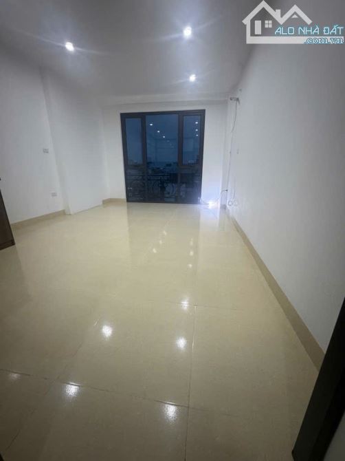 CHỈ 7,4 TỶ SỞ HỮU NGAY CĂN NHÀ MỚI TINH, 38M 6 TẦNG THANG MÁY TẠI HỮU HƯNG TÂY MỖ NAM TỪ L - 3