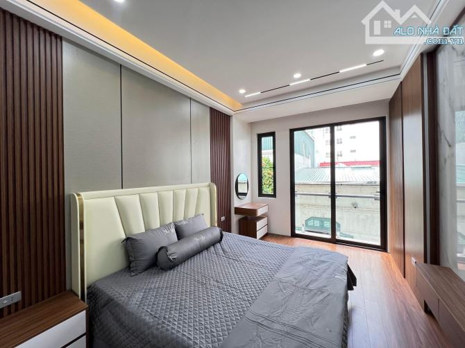 Bán Gấp Nhà Nguyễn Văn Cừ 38m2 6T Thang Máy, Gara Ô Tô, Full Nội Thất - 12,x Tỷ - 3
