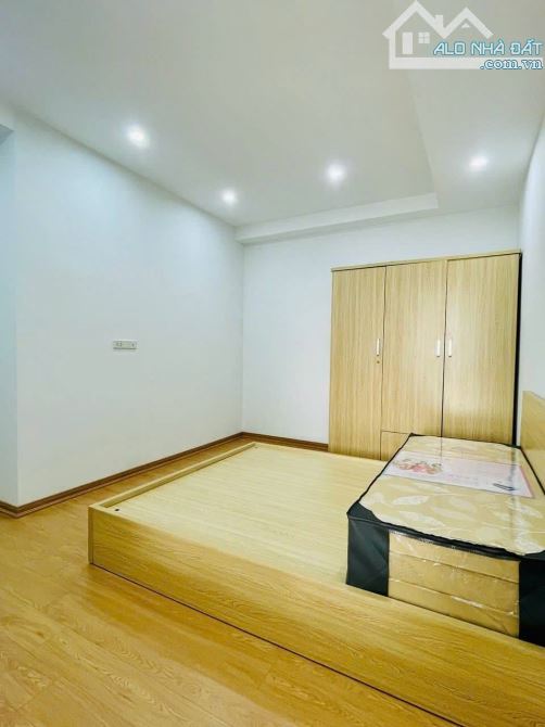 Căn hộ 2PN 2VS tại FLC Star Tower 77m , Hà Đông, thoáng sáng, sổ đỏ chính chủ, 4.75 tỷ - 3