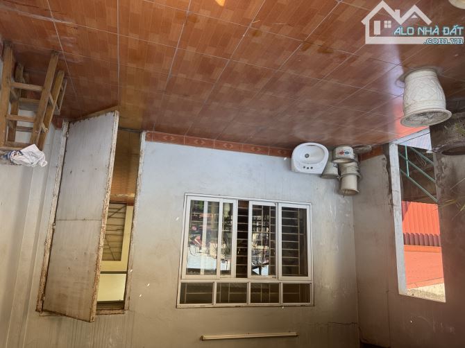 Bán nhà MP Lý Thường Kiệt, ô tô đỗ, kd, dòng tiền cho thuê. 98m2, 5t. Giá chào 18 tỷ - 3