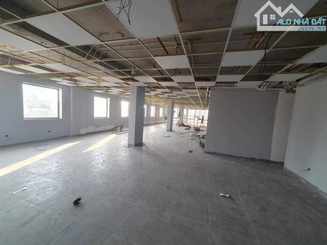 Bán Toà nhà 10 tầng 310m2 Mặt Phố Vũ Tông Phan - 3