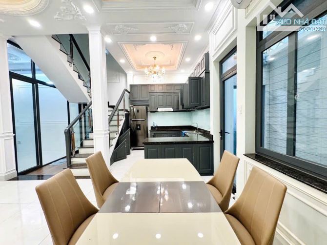 Bán Nhà Mới Đẹp 4 Tầng Full Nội Thất Cao Cấp – Huỳnh Tấn Phát, DT (6.8x12m), Có Gara Ô Tô - 3