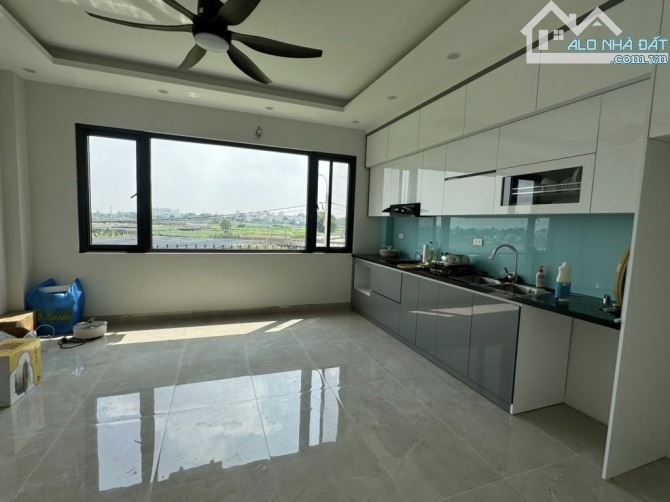 SIÊU HIẾM NHÀ LIỀN KỀ KHU BIỆT THỰ LIDECO QL32 6 TẦNG THANG MÁY GARA Ô TÔ GIÁ CHỈ 10,X TỶ - 3