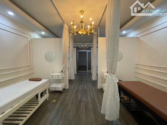 Cho thuê nhà MP Vũ Phạm Hàm, Cầu Giấy. DT 150m2, 6.5 tầng, Mt 5.5m. thang máy 100 tr/th - 3