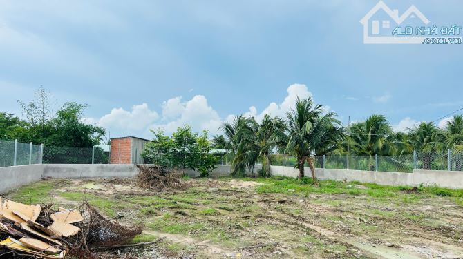 BÁN LÔ ĐẤT 1580M2 SẴN 200M TC ĐẤT ĐÃ ĐƯỢC XÂY CỔNG RÀO KIÊN CỐ XÃ PHƯỚC HẢI ,BRVT - 3