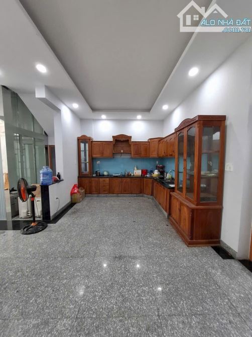 Bán nhà KDC Cát Lái Quận 2  Bán nhà 5 tầng thang máy ngang 7M mặt tiền đường 12M - 3