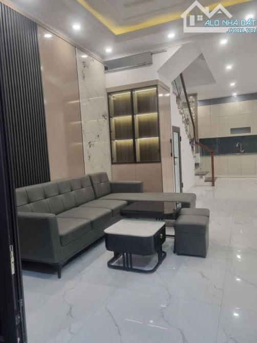Bán nhà tại Thiên Lôi, Vĩnh Niệm, Lê Chân. 42m²db. 4 tầng, chỉ 3,22 tỷ - 3