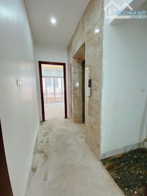 15 tỷ, 52m2, 5 tầng mới tinh ô tô vào nhà, thang máy xịn, ngõ thông kinh doanh, 30 ra phố - 4