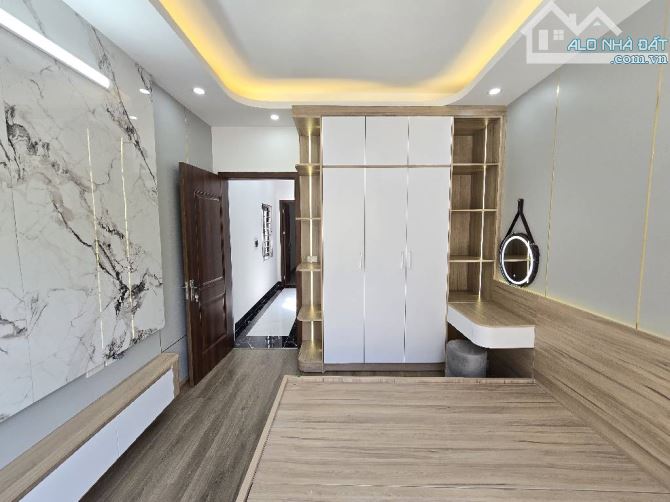 Bán Nhà  4 TẦNG ở ĐÔNG MỸ  Thanh Trì giá CHỈ 6.35 TỶ - 4