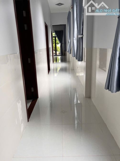 Biệt thự nhánh thạch ngọc biên khu dân cư đông đúc - 4
