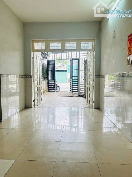 Nhà mặt tiền cách Đặng Thúc Vịnh 50m-7x13m-thới tan thôn-4,3 tỷ - 4